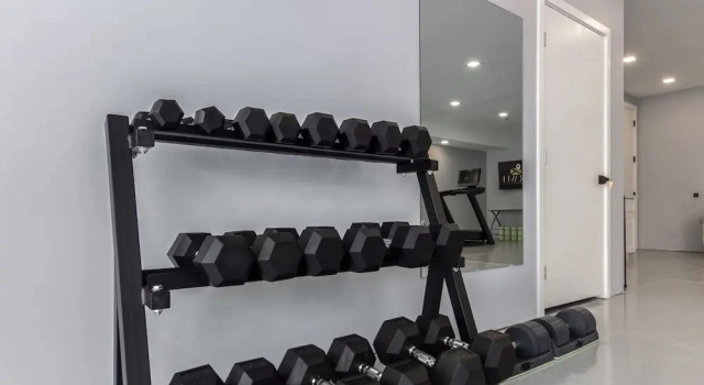 Коттедж Heart of Old Town Full GYM Walkable to Everything