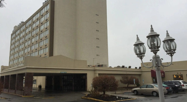 Edison Hotel, Забронировать Отель Отели Нью-Джерси с парковкой, Парковка