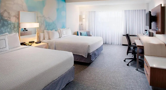 Четырёхместный номер Standard Courtyard Dallas Addison Quorum Drive