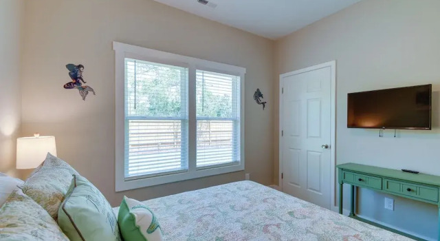 1 Mi to Beach! Ocean Isle Home w/ Shared Lanai