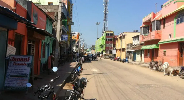 Saratha Yatri Nivas