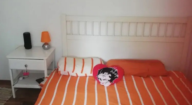 Room-charming Vienna Retreat With Garden, Rezerwuj Pensjonat Hotele w Wiedeń z parkingiem, Parking