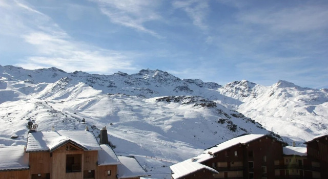 This studio of about 25m2 is quite, on the 5th floor Holiday home 1 ag, Prenota Hotel Hotel a Alvernia con parcheggio, Parcheggio