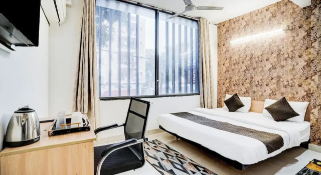 Номер Standard Kings Court Hotel Pitampura