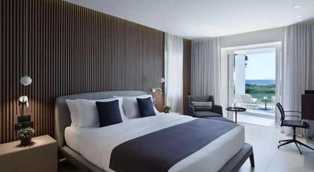 Люкс Luxury с 2 комнатами Neptune Luxury Resort