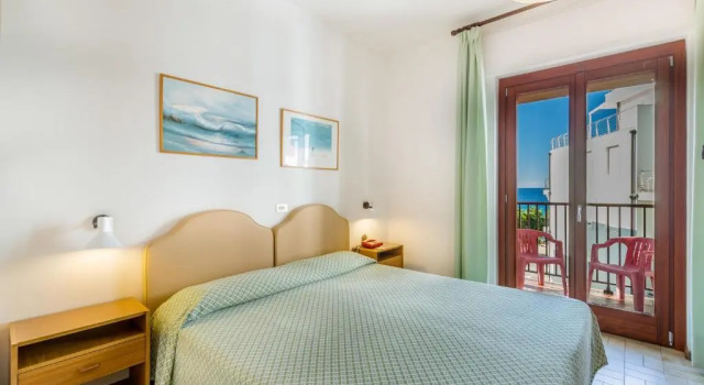 Трёхместный номер Standard Hotel El Balear