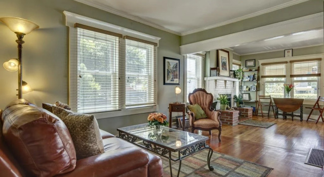 Hillcrest House Bed & Breakfast, Забронировать Отель Hillcrest Сан-Диего, рядом с Scripps Coastal Medical Center
