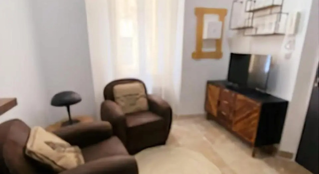 Bright 35 M Ideal For 2 In The City Center