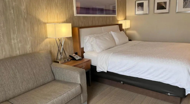 Номер Superior Holiday Inn Express Kamloops by IHG