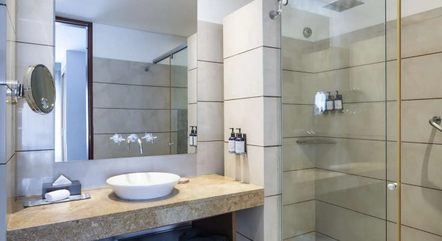 Четырёхместный полулюкс Doubletree By Hilton Bogota Calle 100,Co