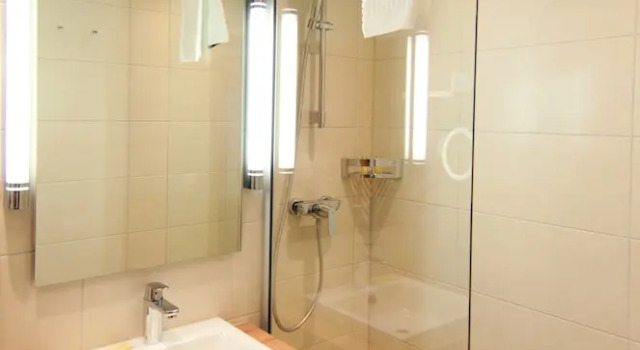 Двухместный номер Standard с балконом Hotel Centurio