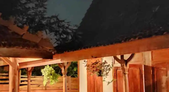 Omah Kampong, Rezervovat Hotel 3hvězdičkové hotely v Yogyakarta Province, 3*