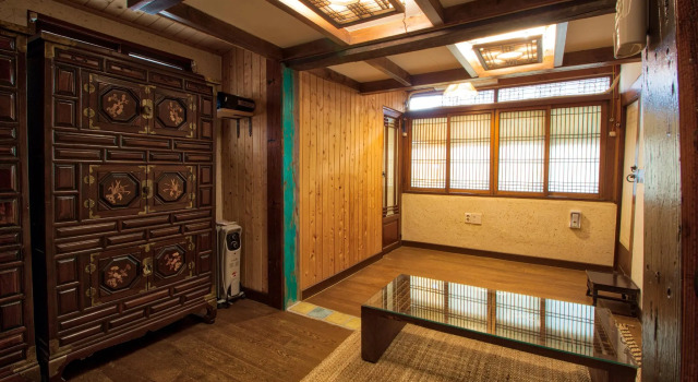Апартаменты Gyodong-Salrae