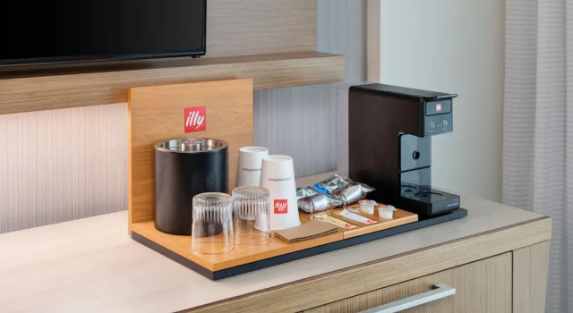 Номер Executive Courtyard by Marriott Atlanta Alpharetta/Avalon Area
