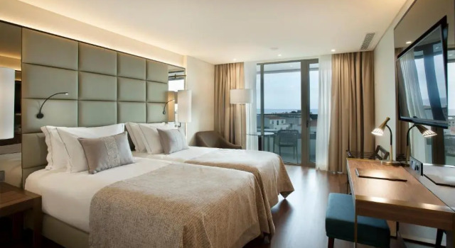 Двухместный номер Deluxe Madeira TURIM Santa Maria Hotel