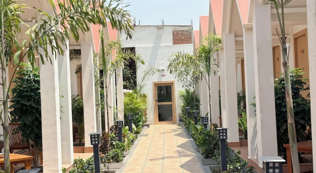 Sanrose Retreat
