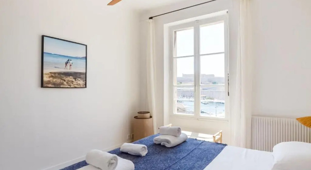 MASSILIA BLUE - Grand appartement refait à neuf avec vue sur le Vieux Port, Забронировать Апартаменты/квартира Марсель Буш-дю-Рон