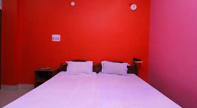 L X Inn by OYO Rooms, Book Hotel Medininagar Jharkhand