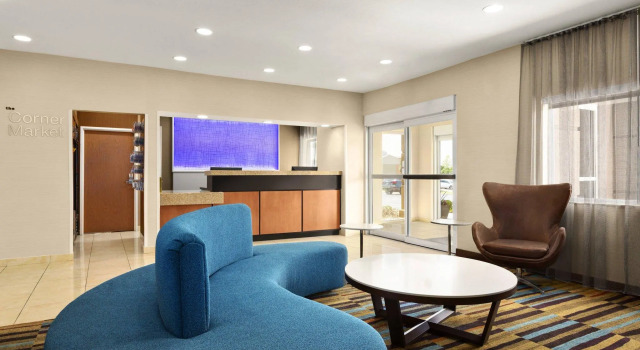 Comfort Inn & Suites Oklahoma City North - Quail Springs, Boek Hotel Oklahoma City Oklahoma