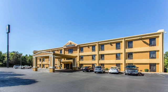 Кровать в общем номере Comfort Inn Paducah I-24