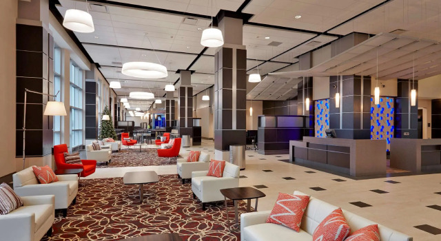 DoubleTree by Hilton Lawrenceburg, Buchen Sie Hotel Lawrenceburg 