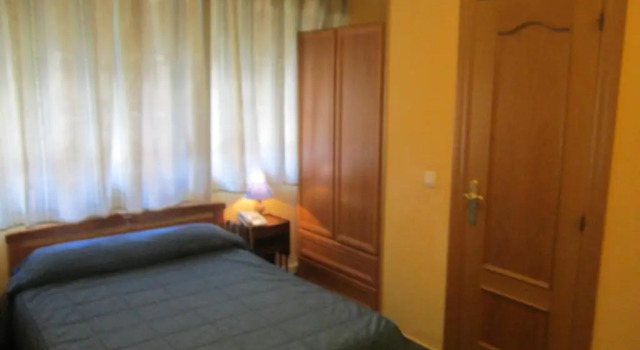 Номер Standard Hostal Al-Qazeres