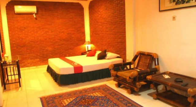 Pasific Beach Cottages, Забронировать Отель Отели Сенггиги с парковкой, рядом с Batu Bolong Temple, Парковка
