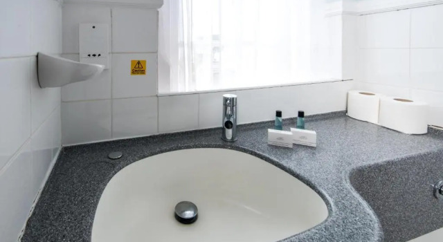 Standard Perhe huone Cliffden Hotel