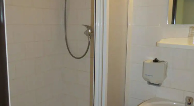 Ekonomiczny jednoosobowy pokój Hotel Hasa