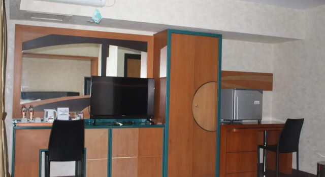 Suite Hotel Grand Karawang Indah