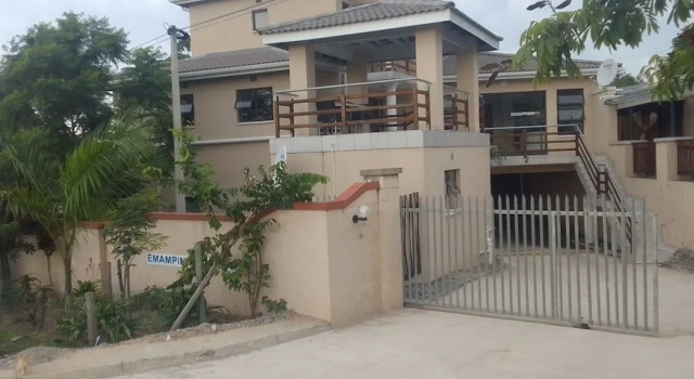 Emampingeni lodge, Забронировать Отель Марина-Бич Durban South Coast