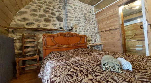 La Verte Salamandre, Prenota Bed & breakfast Hotel a Alvernia con parcheggio, Parcheggio