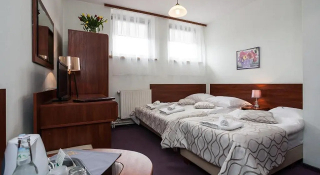 Трёхместный номер Standard Hotel Barka