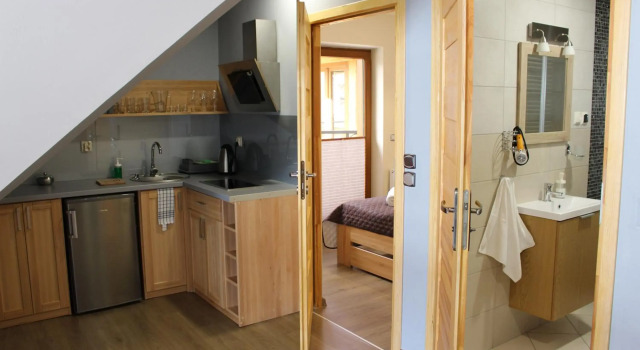 Apartamenty Pod Niedźwiedziem I, Book Apartment Hotels in Tatras with Parking, Parking
