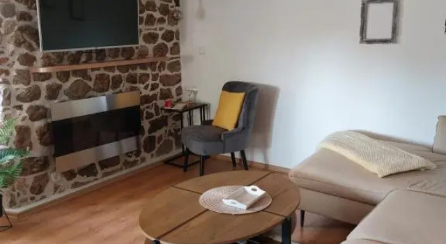 Juras2, Rezerwuj Hotel Senj 