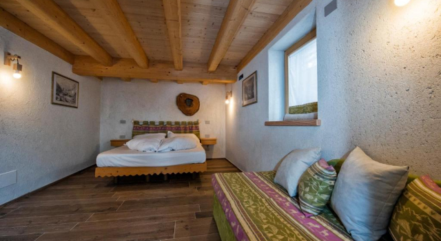 Bed and breakfast Alchemilla, Забронировать Отель «постель и завтрак» Отели в центре Грессоней-ла-Трините с завтраком, отели в центре Грессоней-ла-Трините с завтраком