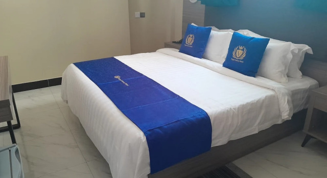 Номер Standard VEGAS LUXURY HOTEL