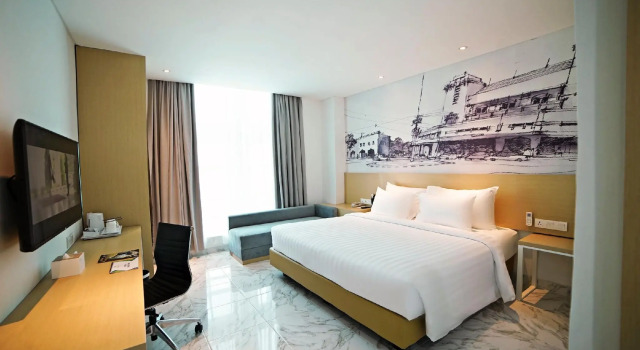 Camera Deluxe PALM PARK Hotel Surabaya