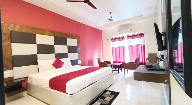 Номер Superior Hotel New Rajdarshan