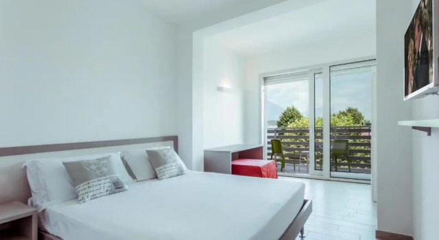 Номер Standard Hotel Stella del Benaco