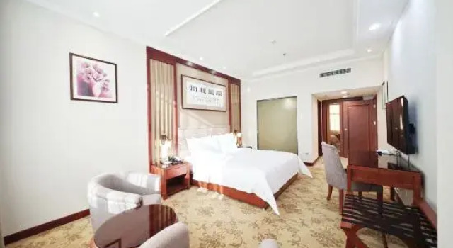 Трёхместный семейный люкс Deluxe с видом на город Xiamen Xinan Yihao Hotel