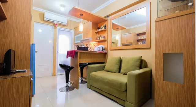 Номер Standard Cozy Stay 2BR @ Green Pramuka Apartment