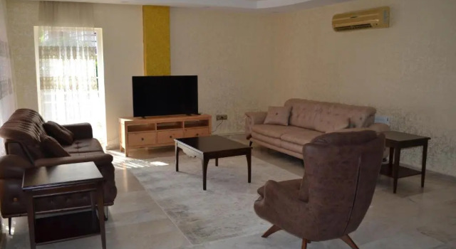 Antalya belek private villa private pool 4 bedrooms close to beach park - land of legends, Reservar Vila Hotéis em Mediterranean Region Turkey com estacionamento, Estacionamento