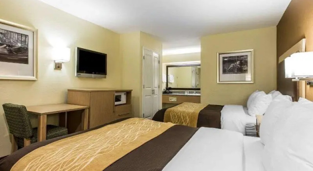 Номер Standard Comfort Inn Beach Boardwalk