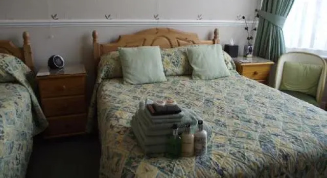 Ginnie's Guesthouse, Забронировать Отель Отели Англии 3 звезды, 3*