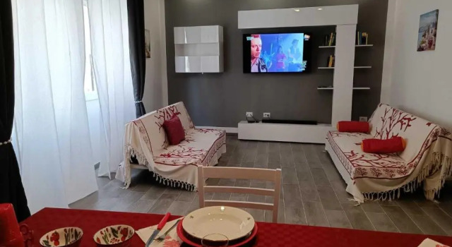Коттедж с 2 комнатами Casa Aurora is a modern house in the centre of the city!