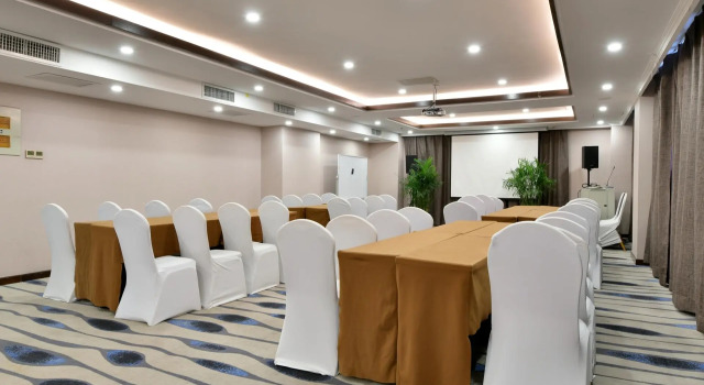 Starway Hotel Taiyuan South Inner Ring Qinglong, Prenota Hotel Taiyuan Shanxi