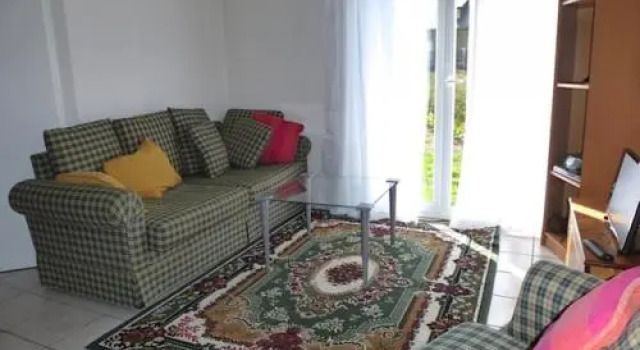 House Maison Independante Avec Petit Jardin Et Garage 3 Chambres, Забронировать Отель Отели Tourmalet Ski Resort с парковкой, Парковка