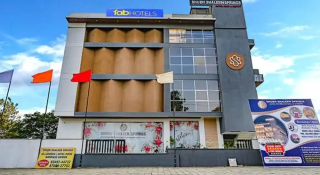 FabHotel Shubh Shaleen Springs