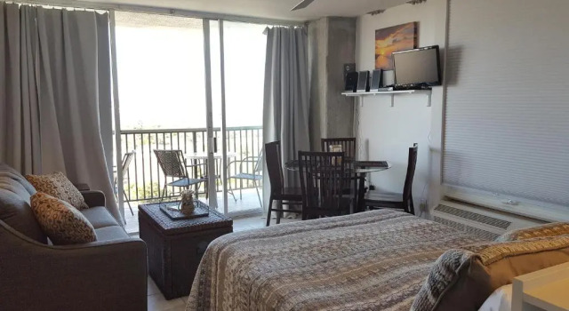 Islander East Condominiums